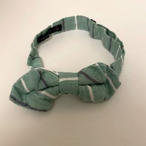 J. Crew crewcuts kids’ bow tie, green stripe